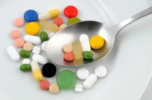 Minum Obat Lambung Barengan? Bisa Gagal Obat, Lho!