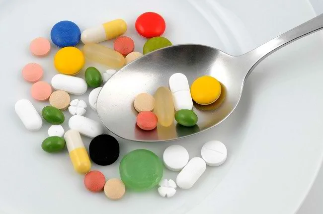 Minum Obat Lambung Barengan? Bisa Gagal Obat, Lho!